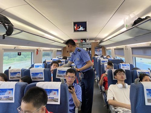 宿松县高铁站综合管理服务中心开展科普教育体验活动，开启高铁魅力之旅